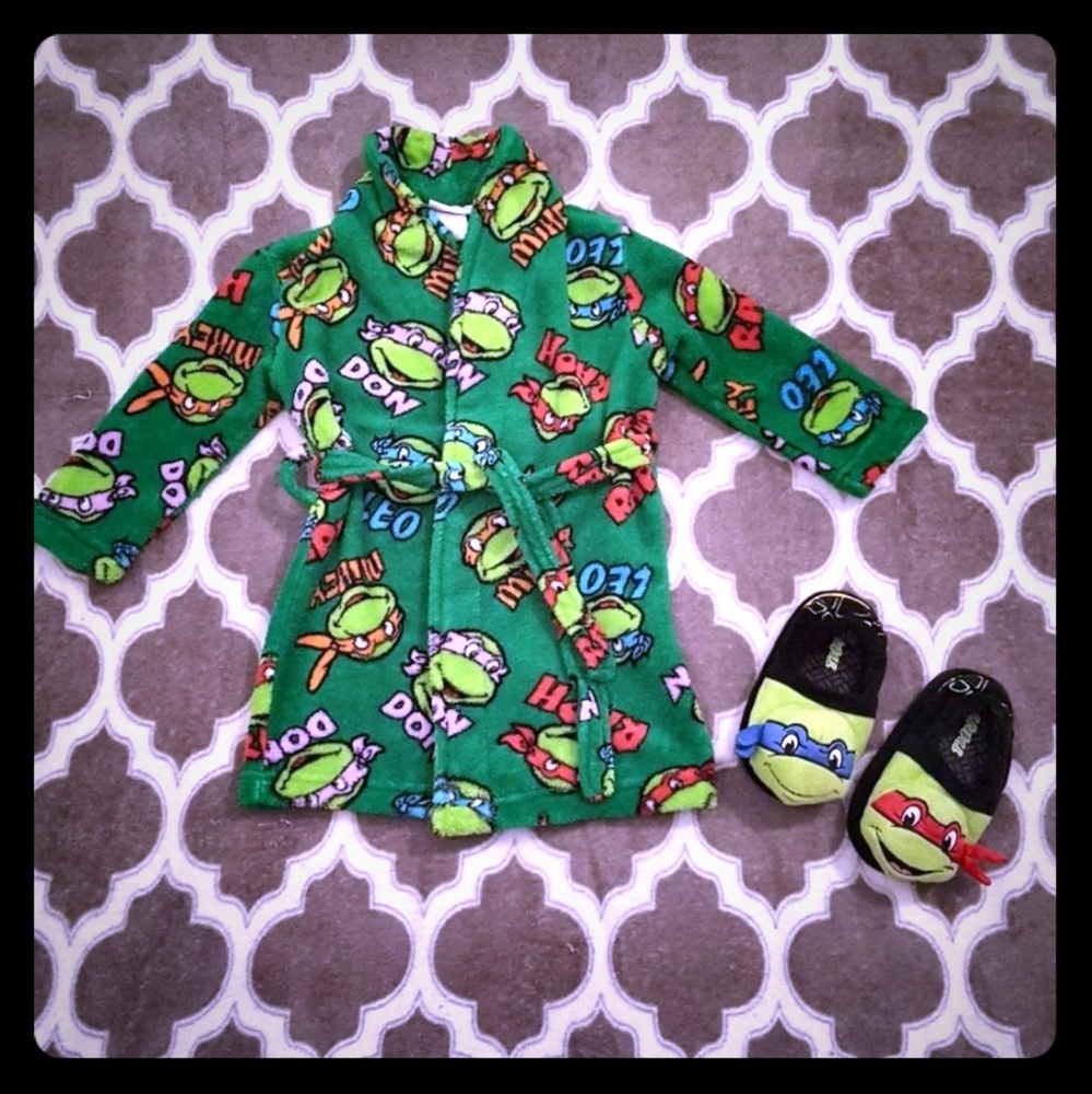 Ninja Turtles Robe With Matching Shoes